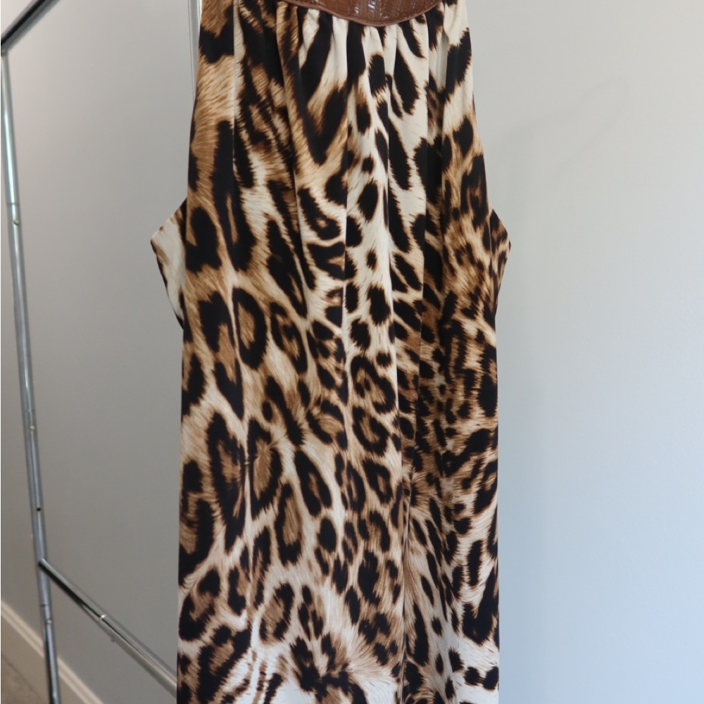 Leopard Print‎ Sleeveless Top